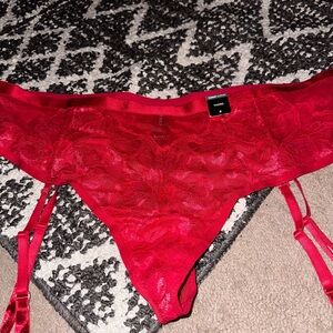 NWT Torrid size 4 thong.